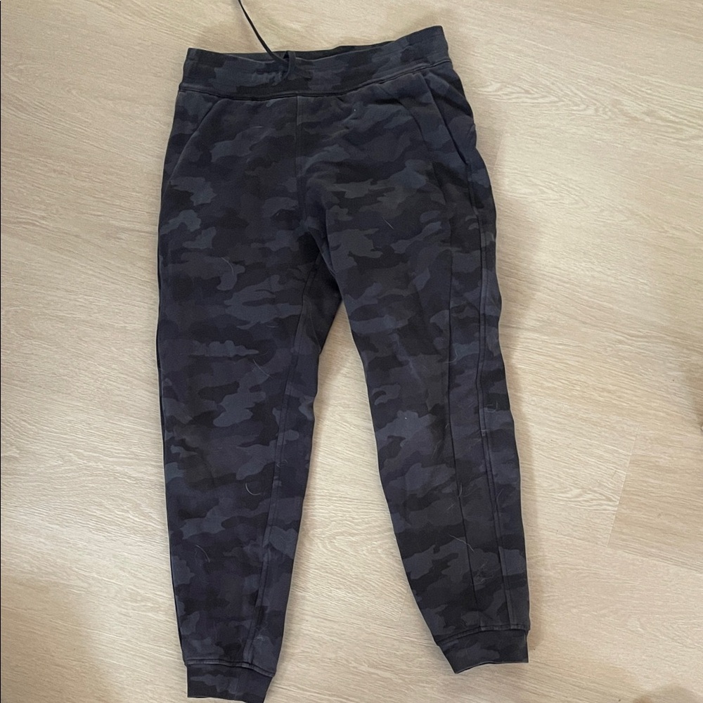Lululemon Athletica Black Camouflage Joggers